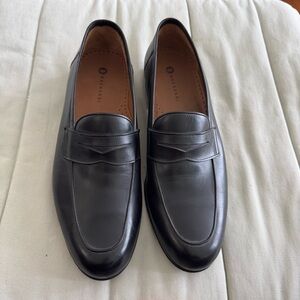 Magnanni Black Leather Loafers